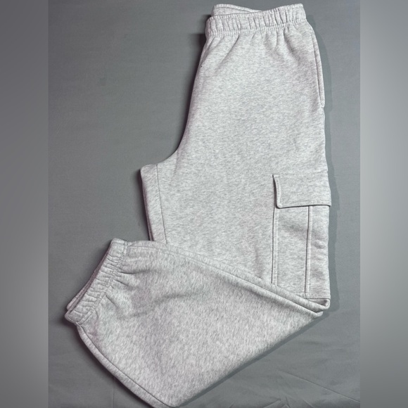 Tuff Athletics Women's Cargo Jogger Pants NWOT - Picture 2 of 5